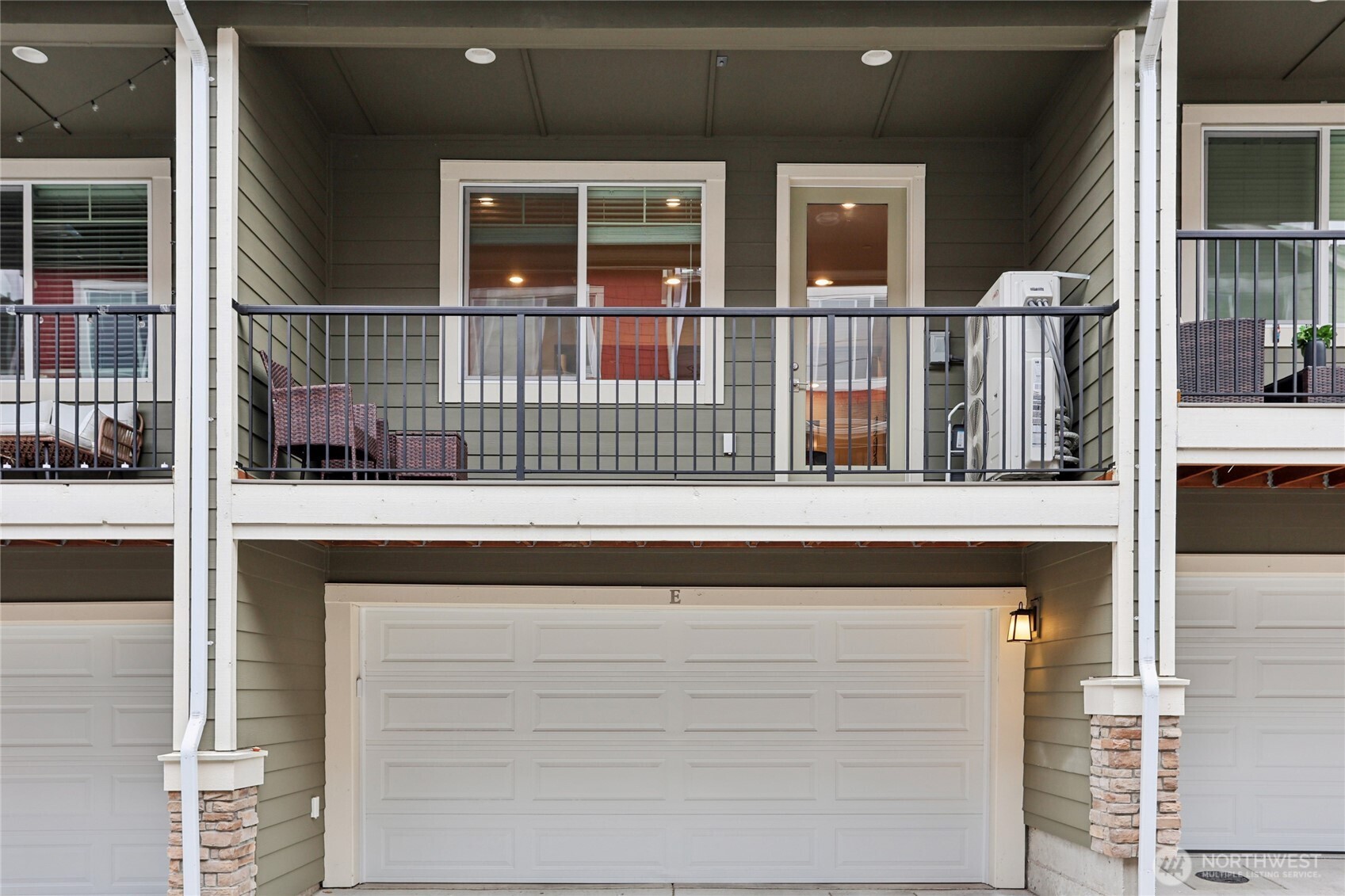 12006 NE 194th Court E