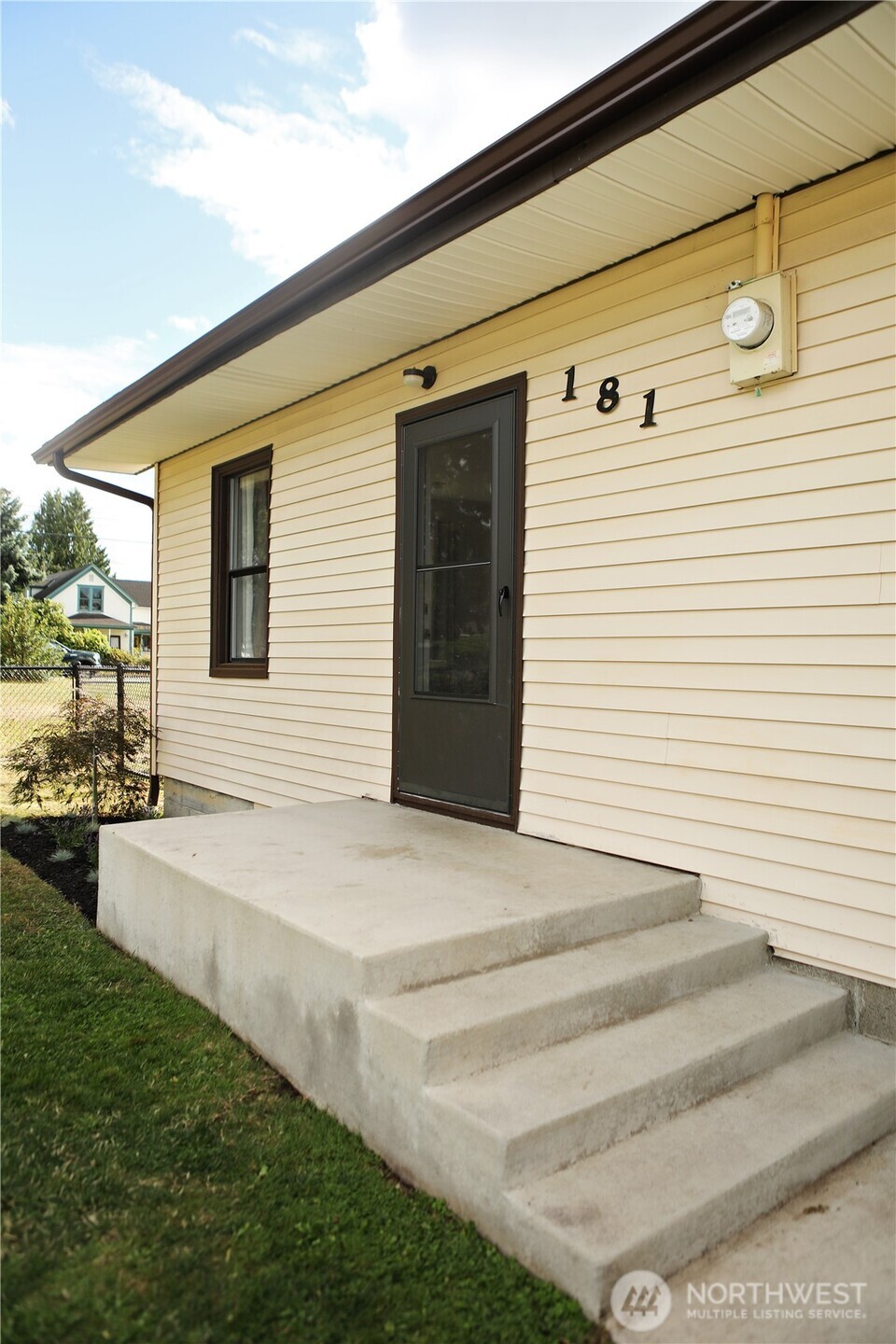 181 S 2nd St