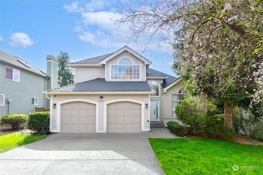 Photo of 12833 NE 141st Court, Kirkland, WA 98034 (MLS # 2206673)
