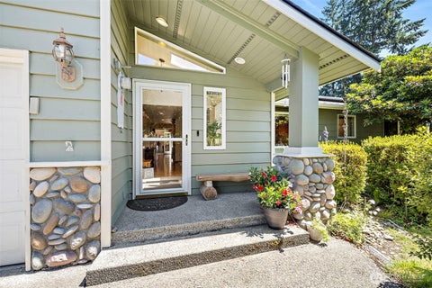 Photo of 19810 98th Avenue NE, Bothell, WA 98011 (MLS # 2548294)