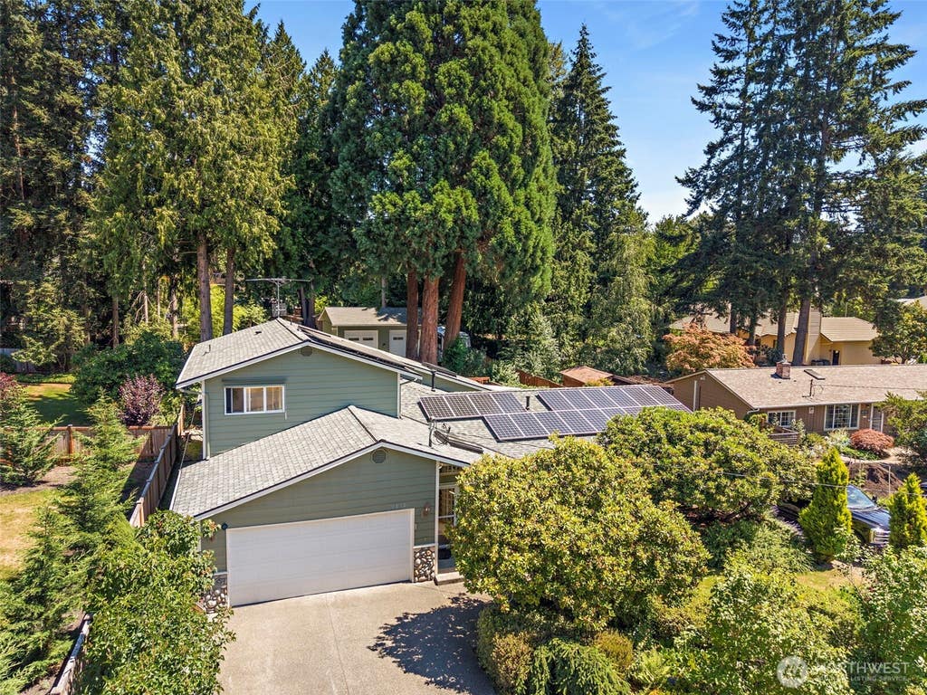 Photo of 19810 98th Avenue NE, Bothell, WA 98011 (MLS # 2548294)