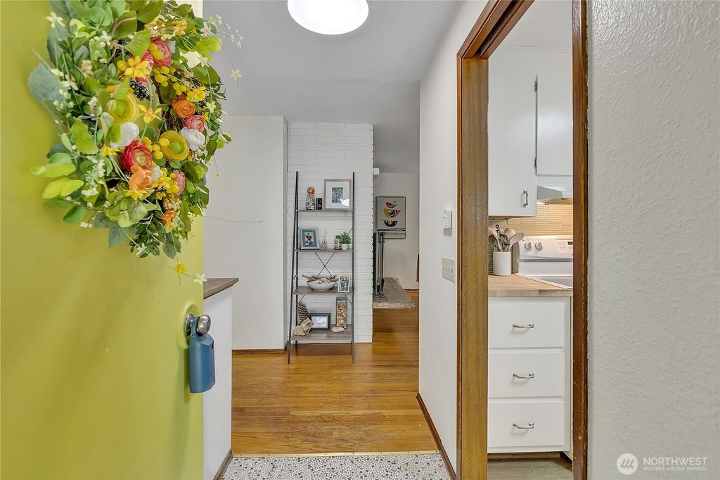 Photo of 21443 99th Avenue S, Kent, WA 98031 (MLS # 2368785)