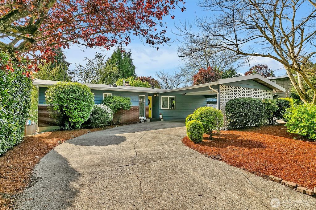 Photo of 21443 99th Avenue S, Kent, WA 98031 (MLS # 2368785)