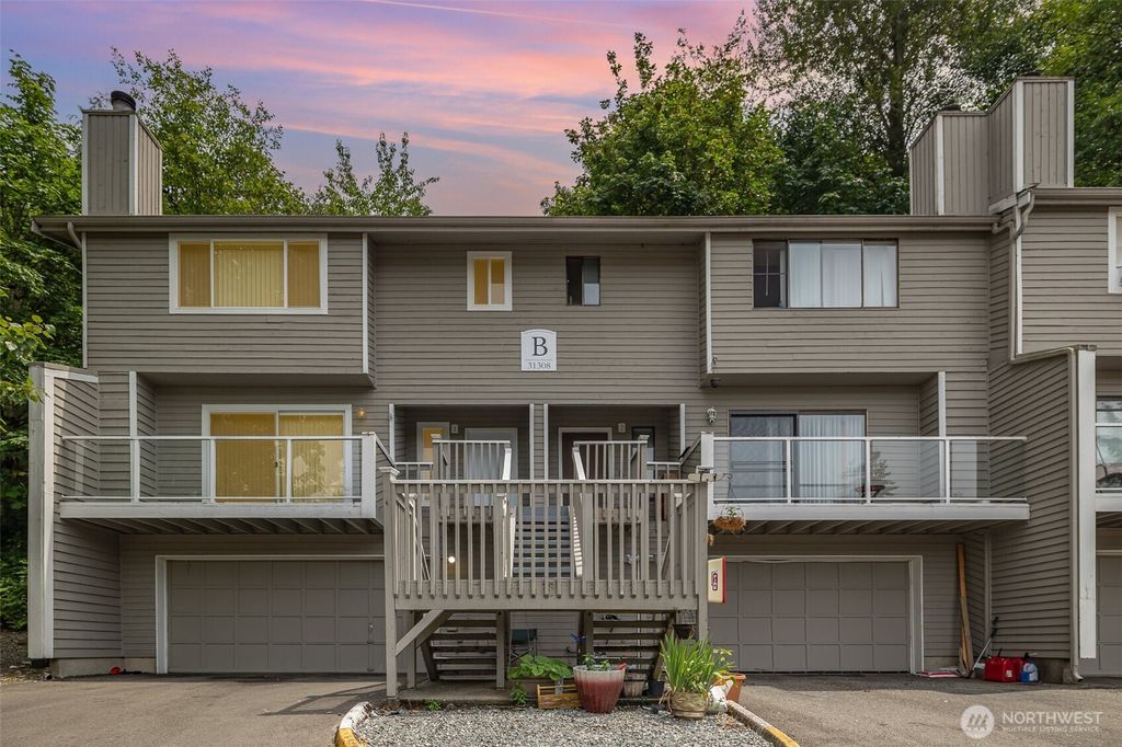 Photo of 31308 107th Place SE #B1, Auburn, WA 98092 (MLS # 2398312)