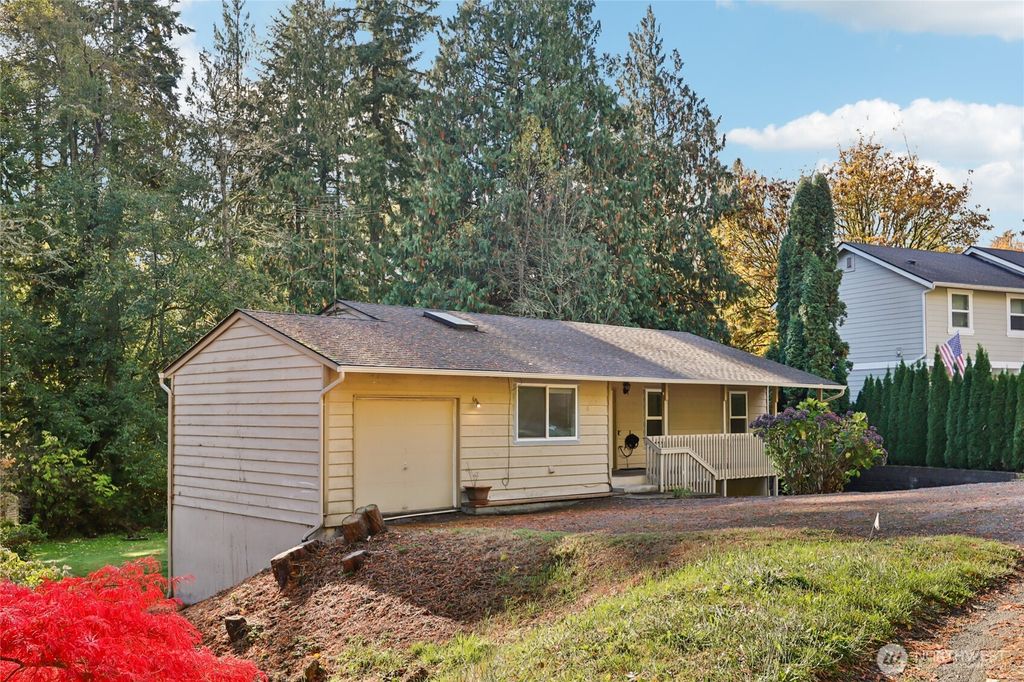 Photo of 8032 71st Place SE, Snohomish, WA 98290 (MLS # 2449480)