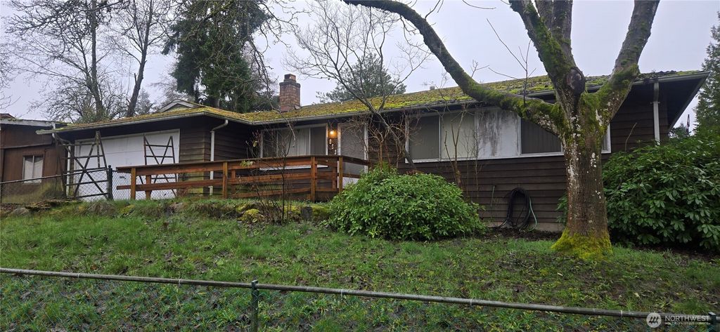 Photo of 853 S 306th Street, Federal Way, WA 98003 (MLS # 2477807)