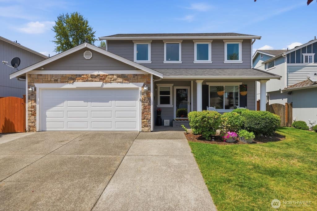 Photo of 216 119th Drive SE, Lake Stevens, WA 98258 (MLS # 2544269)
