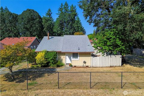 Photo of 4936 Cottage Lane SE, Lacey, WA 98503 (MLS # 2431925)