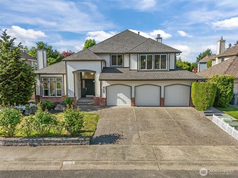 Photo of 12470 NE 162nd Street, Woodinville, WA 98072 (MLS # 2527808)