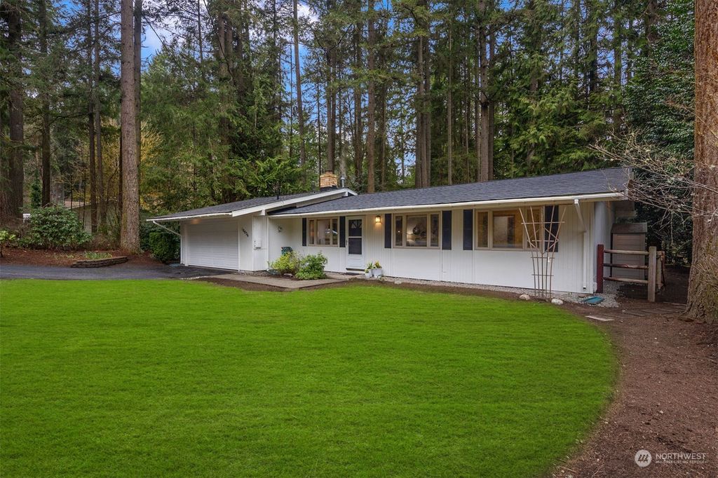 Photo of 18026 NE 156th Street, Woodinville, WA 98072 (MLS # 2207210)