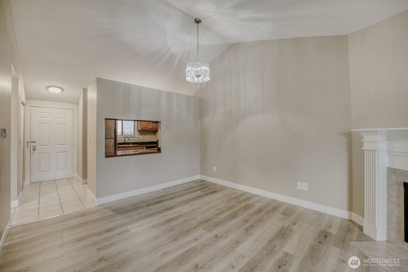 3402 I Street NE H202