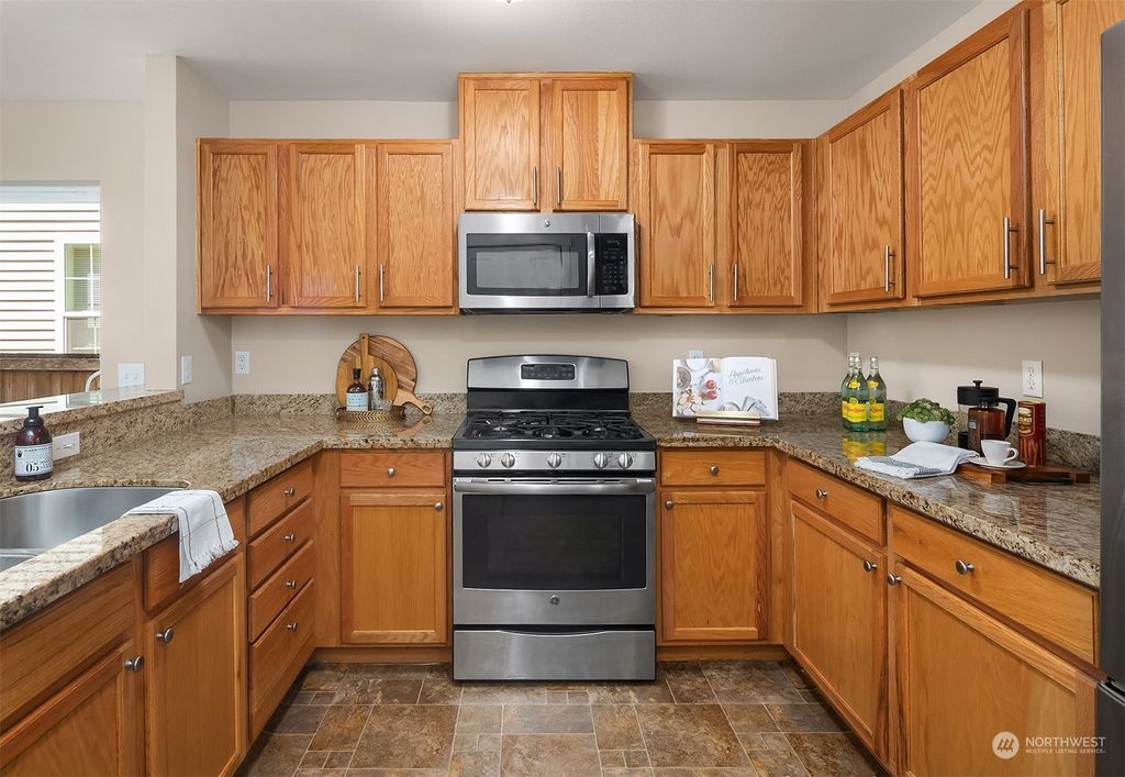 listing image 9363996897283644920