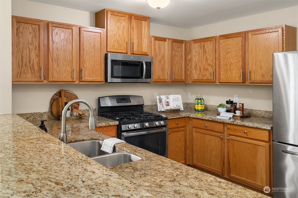 listing image 9367852770794829146