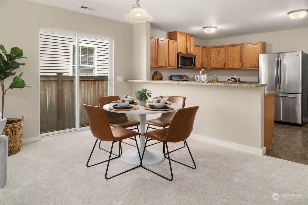 listing image 9363710069498153287