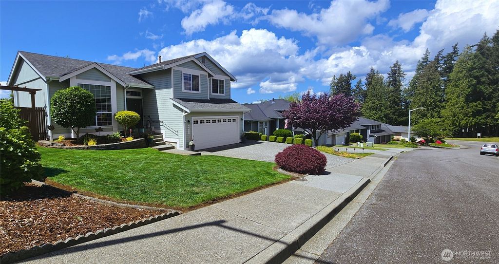 Photo of 6822 75th Drive NE, Marysville, WA 98270 (MLS # 2381194)