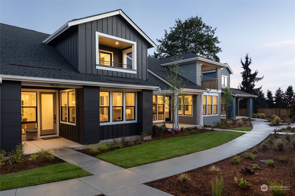 Photo of 10332 (HS 3) 135th Circle NE, Kirkland, WA 98033 (MLS # 2231599)