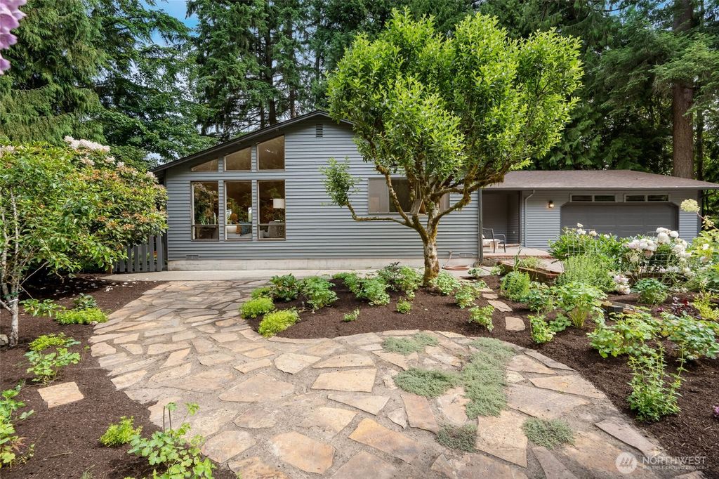 Photo of 6114 218th Street SE, Woodinville, WA 98072 (MLS # 2394352)
