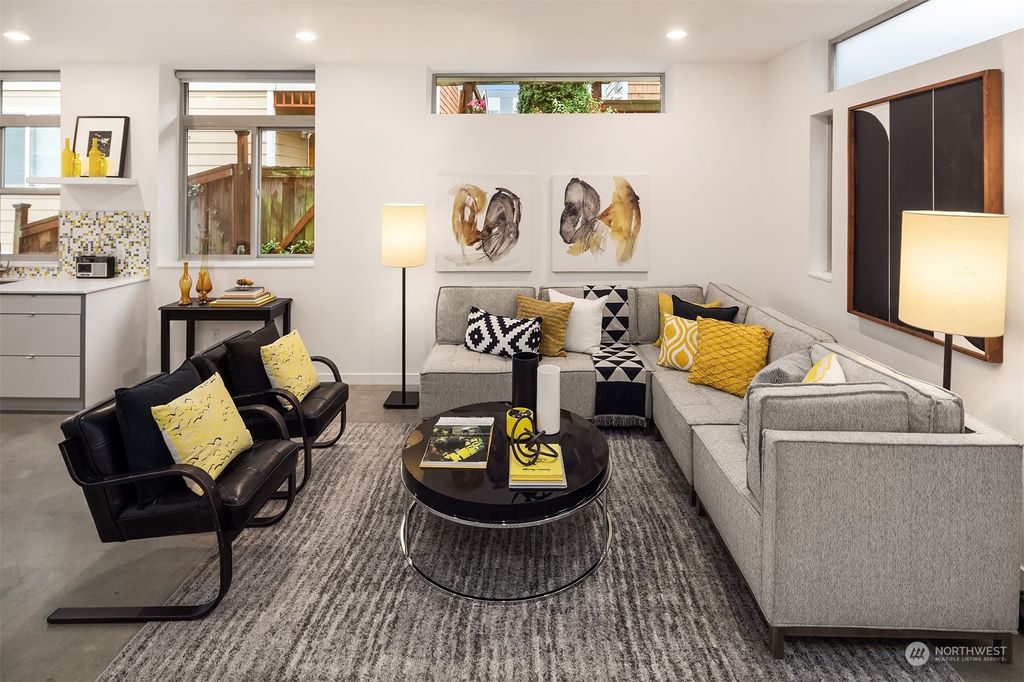 Photo of 5550 15th Avenue S #B, Seattle, WA 98108 (MLS # 2308505)