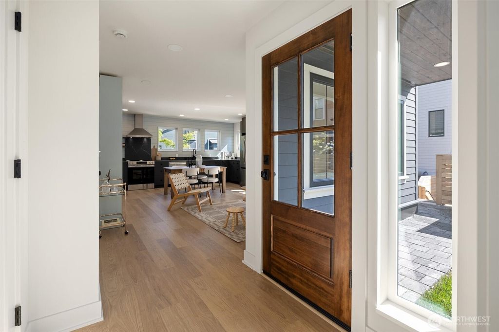 Photo of 909 32nd Avenue S #C, Seattle, WA 98144 (MLS # 2521217)