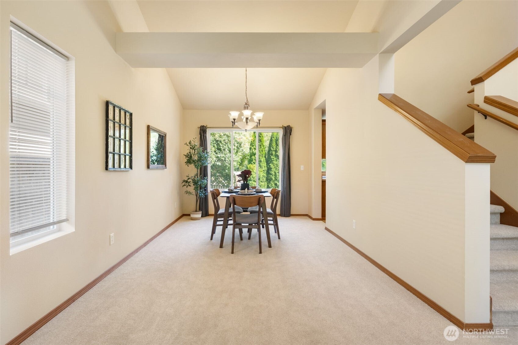 4523 SE Bakken Court