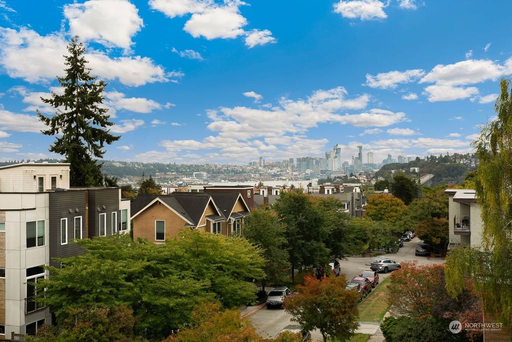 Photo of 721 N Motor Place, Seattle, WA 98103 (MLS # 2185424)