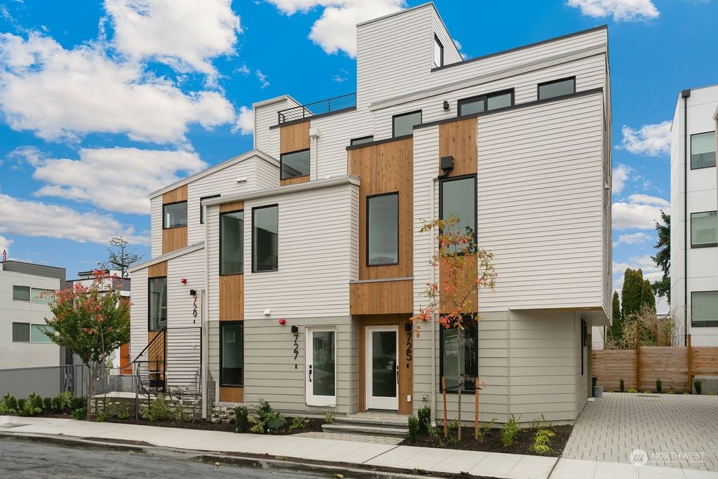 Photo of 721 N Motor Place, Seattle, WA 98103 (MLS # 2185424)