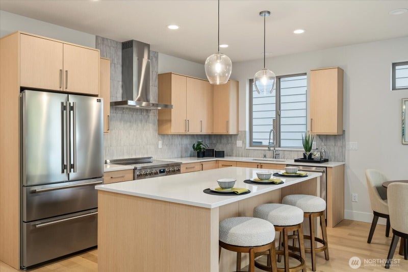 8227 NE 128th Street
