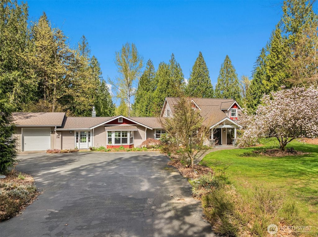 Photo of 13113 200th Street SE, Snohomish, WA 98296 (MLS # 2356230)