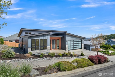 Photo of 3953 Rock Ridge Parkway, Anacortes, WA 98221 (MLS # 2590951)