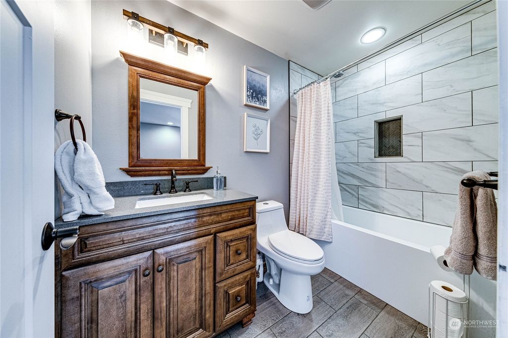 listing image 9368430303940753249