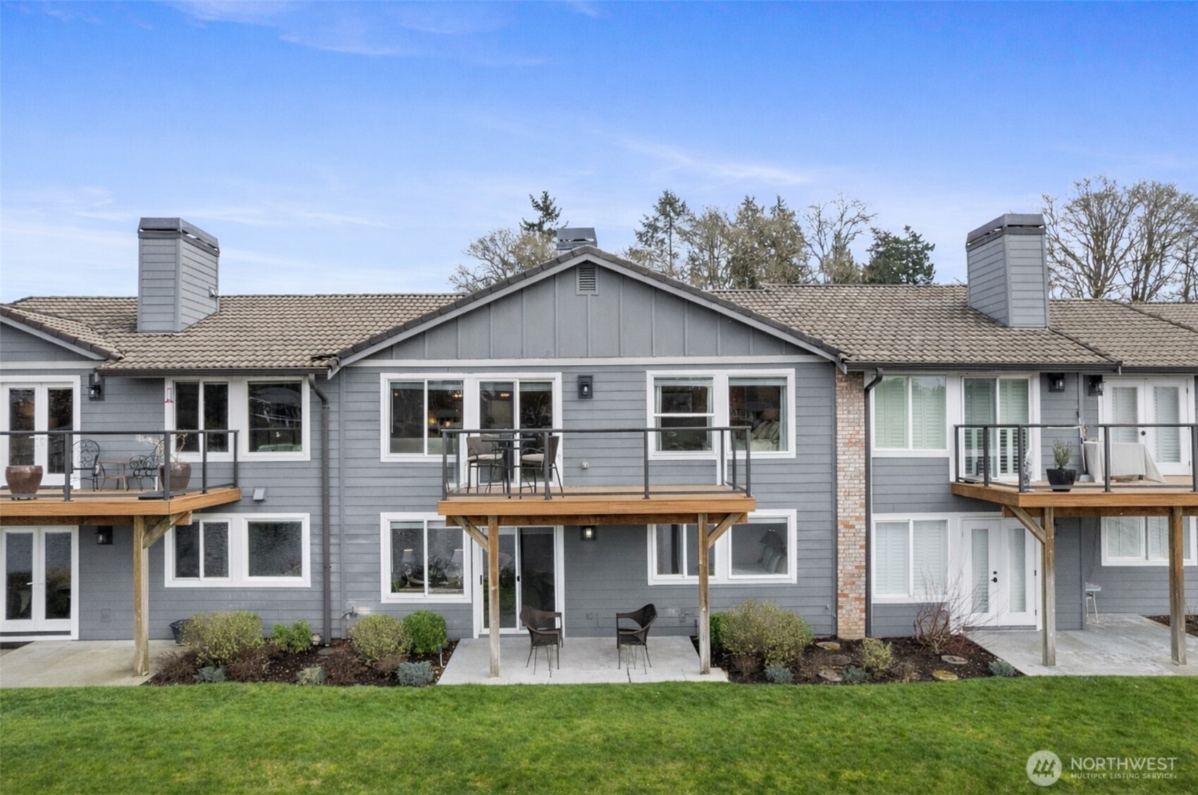 7336 Steilacoom Boulevard SW