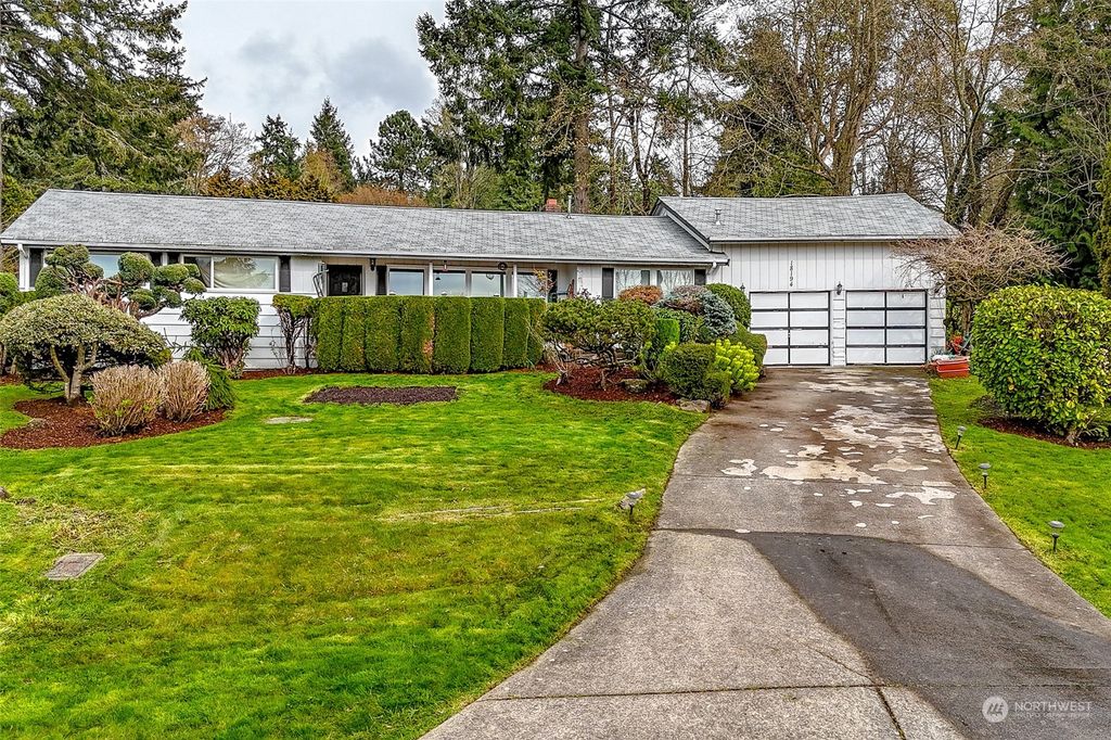 Photo of 18194 Brittany Drive SW, Normandy Park, WA 98166 (MLS # 2214618)