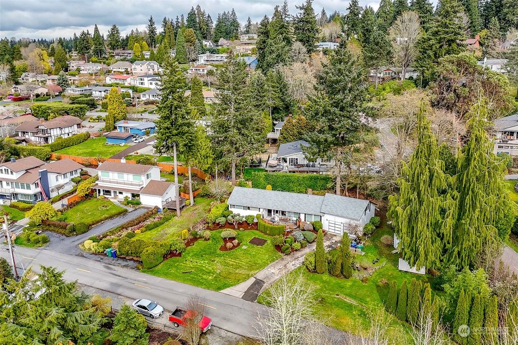 Photo of 18194 Brittany Drive SW, Normandy Park, WA 98166 (MLS # 2214618)