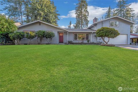 Photo of 306 144th Street E, Tacoma, WA 98445 (MLS # 2446012)