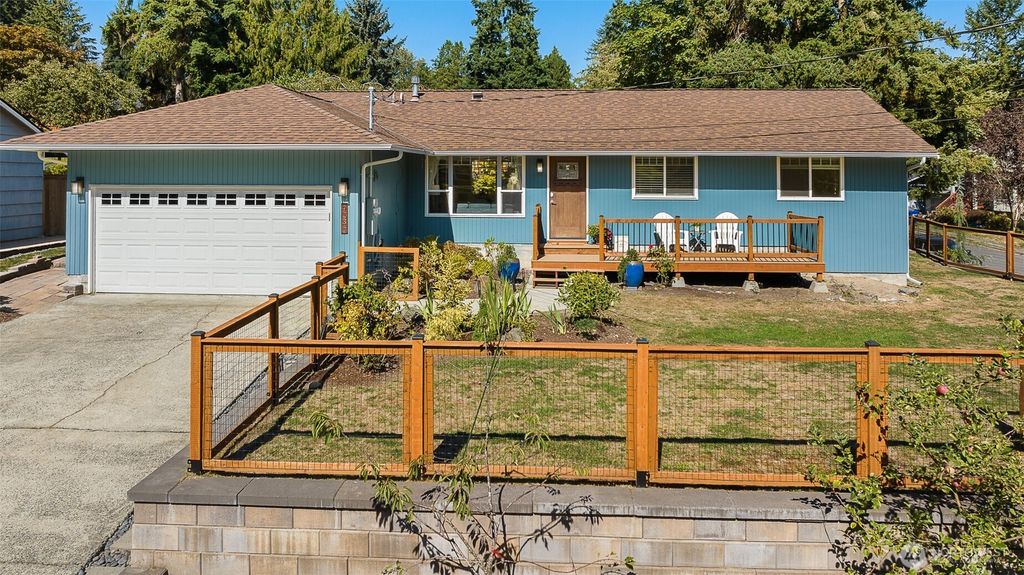 Photo of 9236 NE 191st Street, Bothell, WA 98011 (MLS # 2427810)