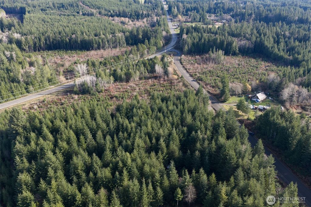 Photo of 0 NKA Bowes Road N, Hoquiam, WA 98550 (MLS # 2459684)