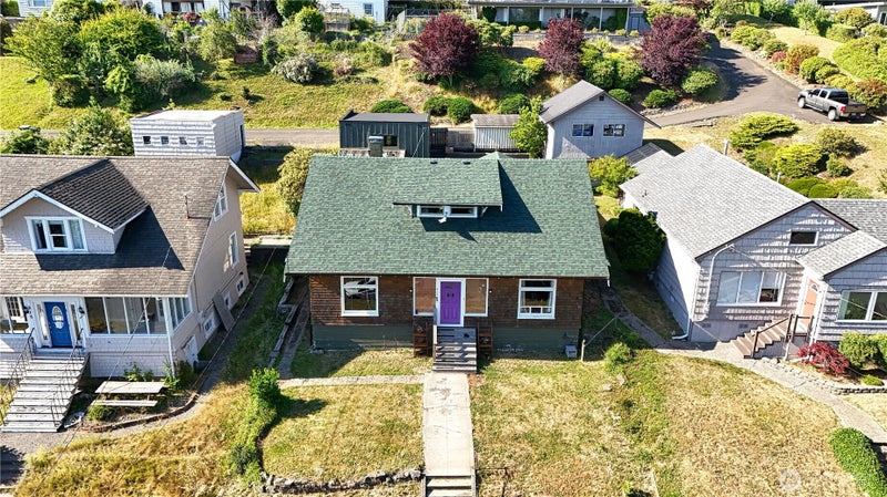 317 Sunset Drive