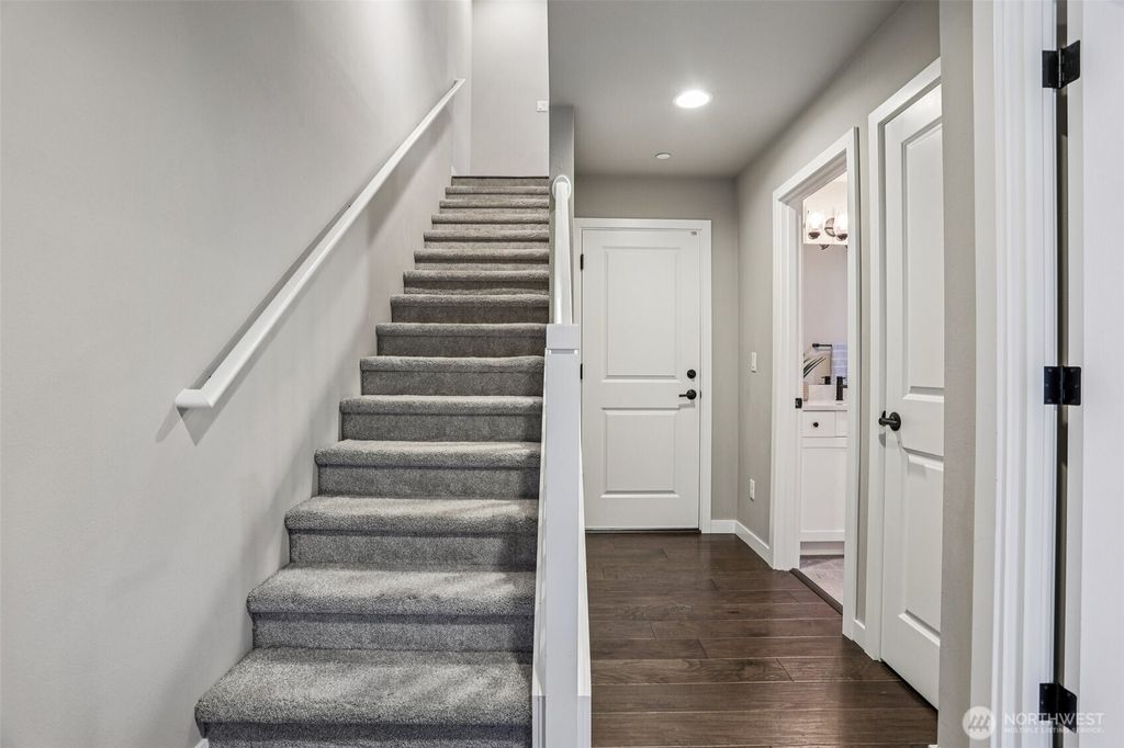 Photo of 610 237th Place SE #B, Bothell, WA 98021 (MLS # 2440630)