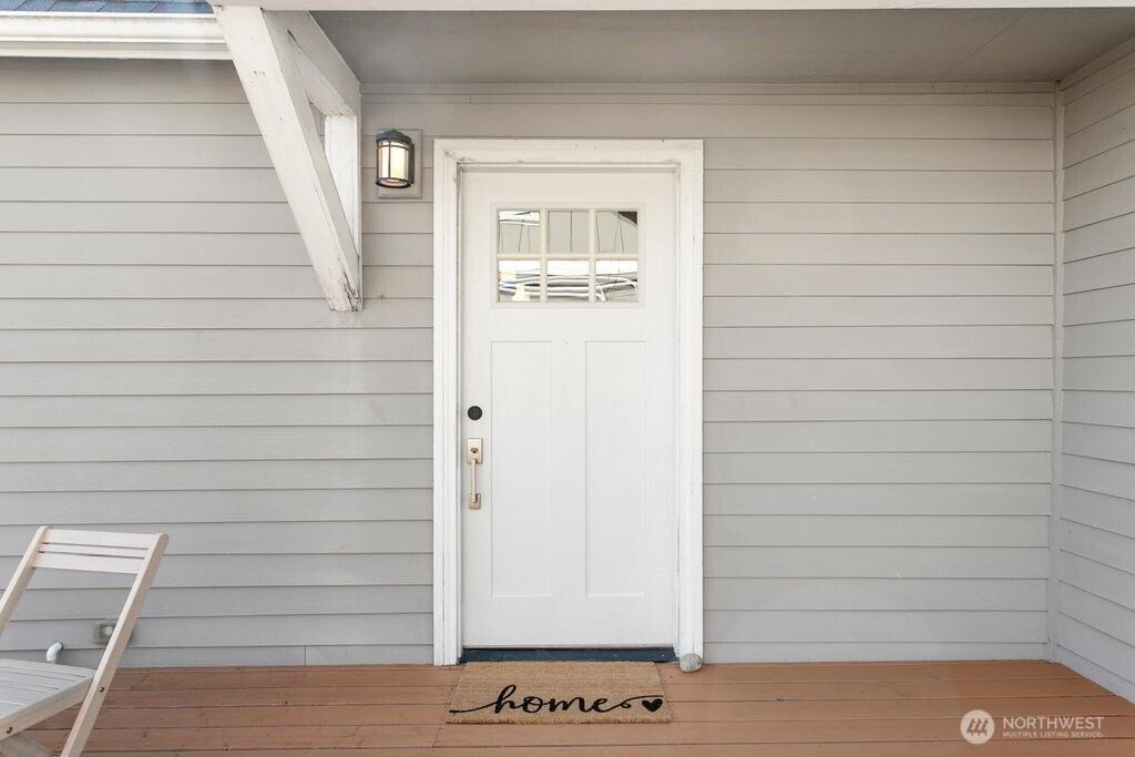 Photo of 3710 SW 106th Street, Seattle, WA 98146 (MLS # 2507476)