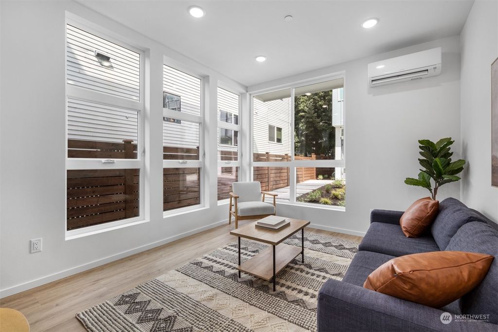 Photo of 826 A NW 52nd Street, Seattle, WA 98107 (MLS # 2239373)