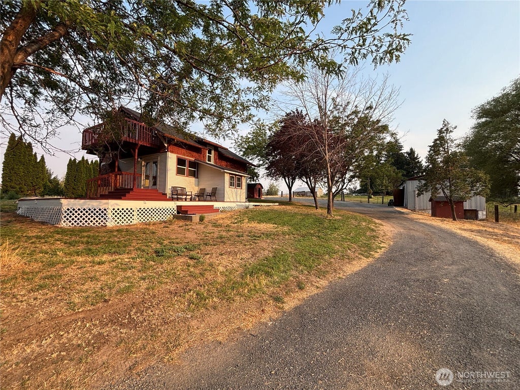 Photo of 1701 Reservoir Loop Road, Selah, WA 98942 (MLS # 2583660)