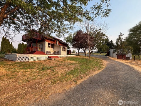 Photo of 1701 Reservoir Loop Road, Selah, WA 98942 (MLS # 2583660)