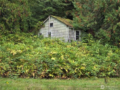Photo of 22123 NE 170th Place, Woodinville, WA 98077 (MLS # 2448334) Photo of 22123 NE 170th Place, Woodinville, WA 98077 (MLS # 2448334)