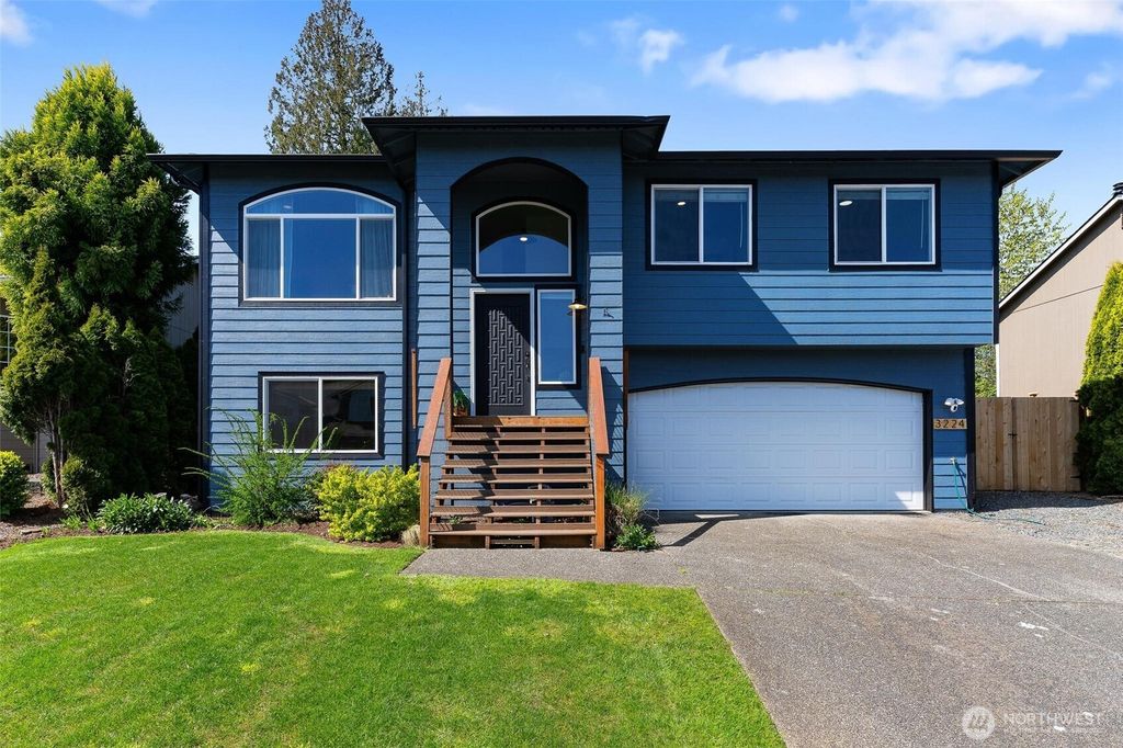 Photo of 3224 91st Drive NE, Lake Stevens, WA 98258 (MLS # 2364813)