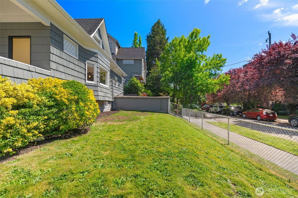 Photo of 1053 E Harrison Street, Seattle, WA 98102 (MLS # 2387245)