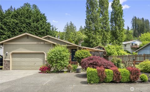 Photo of 205 N Bogart Avenue, Granite Falls, WA 98252 (MLS # 2527745)