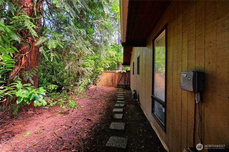 8808 SE 54th SE