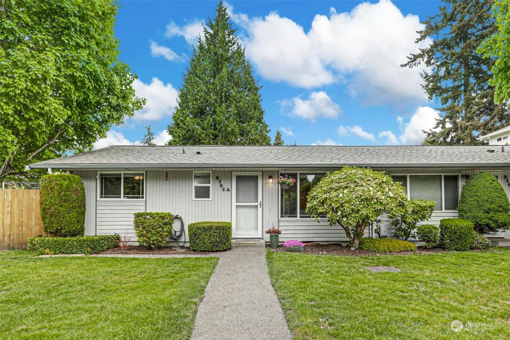 Photo of 2125 107th Street SE #A, Everett, WA 98208 (MLS # 2238172)