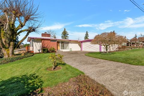 21411 14th Avenue S, Des Moines, WA 98198 - MLS#: 2348128