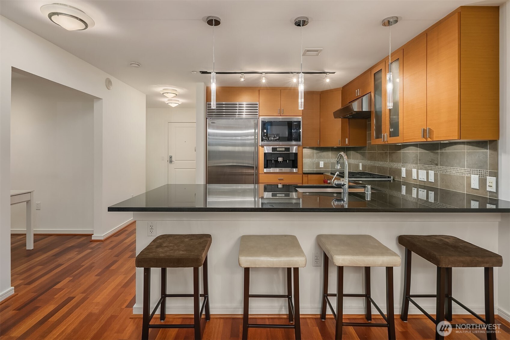 819 Virginia Street 3206